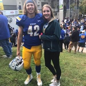 Meet your Posher, Olivia